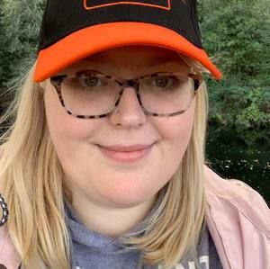 Meet your Posher, Julia